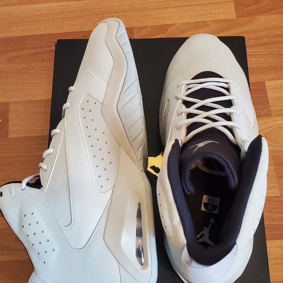 π₯ Jordan Lift Off (New in box) - Picture 4 of 5